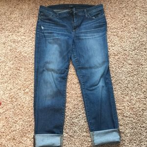 Joe's Jeans, straight leg medium wash size 32